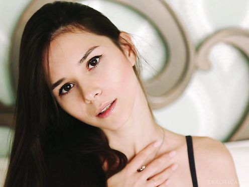 Blue Lace - Leona Mia