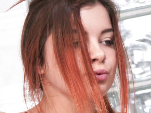 Morning Routine 2 - Sexy Renata Fox