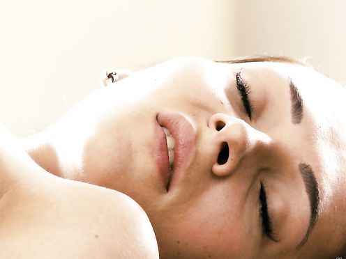 Hard Lula - Alexis Brill