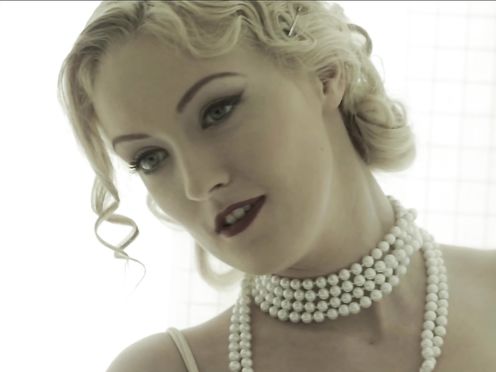 Vintage Collection - Berlin - Bella Blond & Nick Wolanski